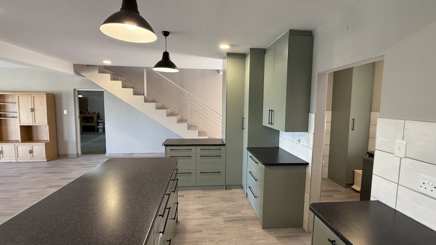 3 Bedroom Property for Sale in Stilbaai Oos Western Cape